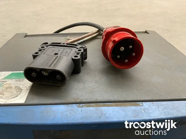 Heftruck lader - afbeelding 2 van  4