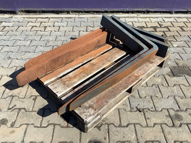Heftruck lepel (4x) - afbeelding 1 van  3