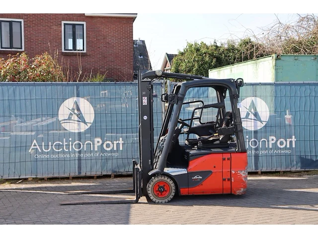 Heftruck linde e14-02 elektrisch 1400kg 3.0m 2019 - afbeelding 1 van  1