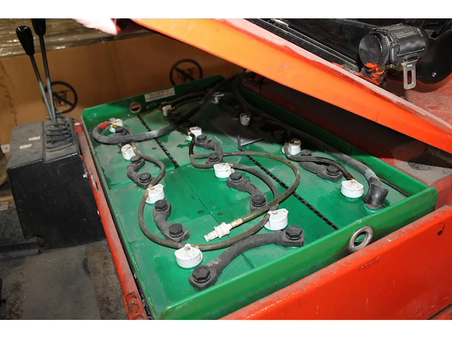 Heftruck linde e15 met sideshift, driedelige mast, maximale hefhoogte 655 cm, maximaal hefvermogen 1500 kg ... - afbeelding 6 van  6