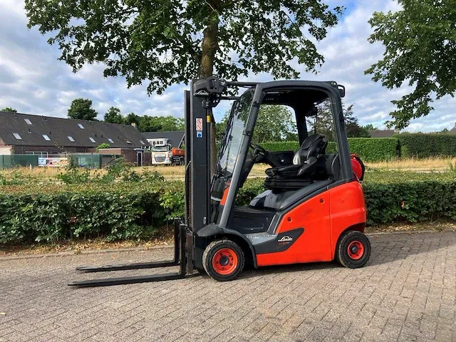 Heftruck linde h16t-01 lpg 1600kg - afbeelding 1 van  1