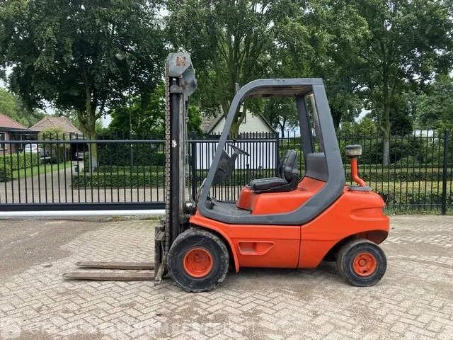 Heftruck linde, h30d, rood, bouwjaar 1990 - afbeelding 6 van  13