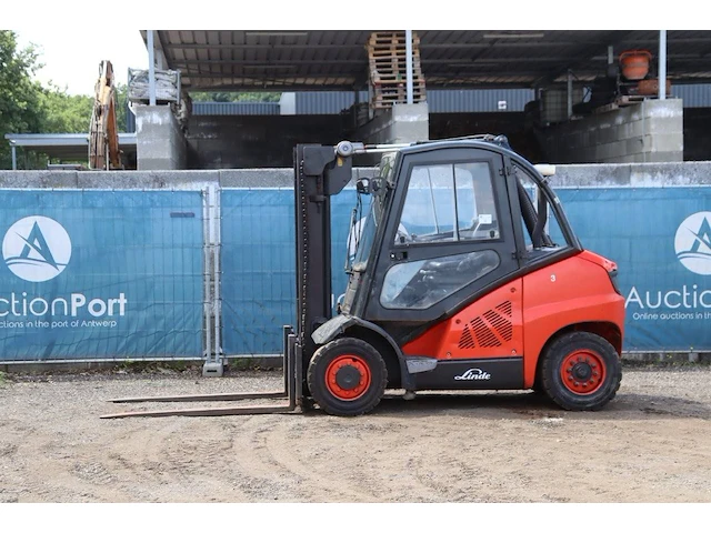 Heftruck linde h40d-02 diesel 4000kg 3.0m 2019 - afbeelding 1 van  1