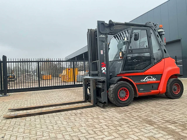 Heftruck linde h70d-01 diesel 7000kg 2010 - afbeelding 1 van  1