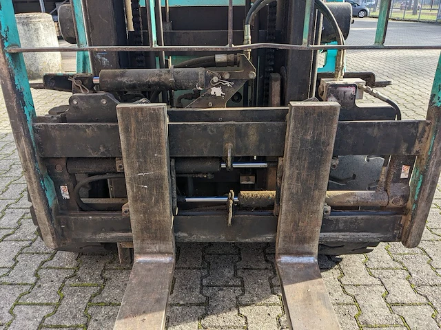 Heftruck lpg, yang, fg25tiii, groen/beige, 1998 - afbeelding 2 van  24