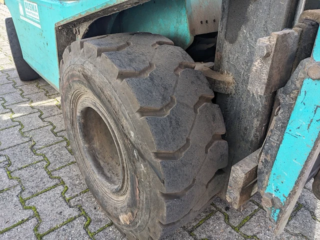 Heftruck lpg, yang, fg25tiii, groen/beige, 1998 - afbeelding 5 van  24