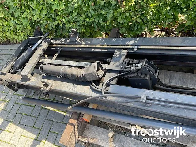 Heftruck mast. 3 delige - afbeelding 3 van  3