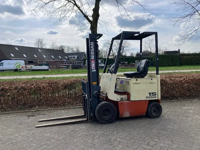 Heftruck nissan ep01r15u elektrisch 1500kg 3.3m 1997 - afbeelding 1 van  1