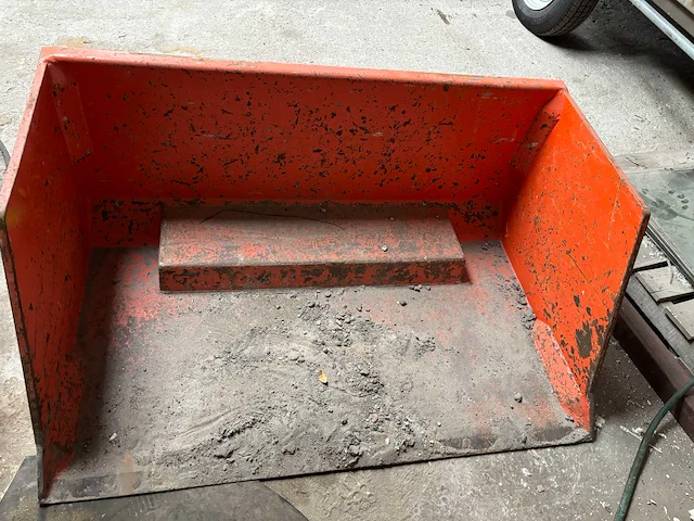 Heftruck puinbak - afbeelding 2 van  2