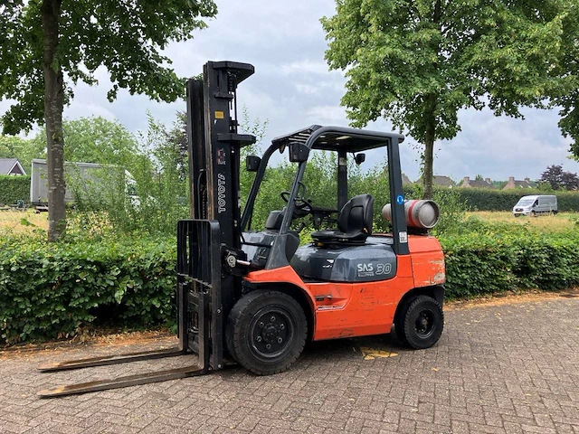 Heftruck toyota 02-7fgf30 lpg 3000kg 5.5m 2005 - afbeelding 1 van  1