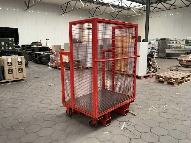Heftruck veiligheidskooi - afbeelding 4 van  7