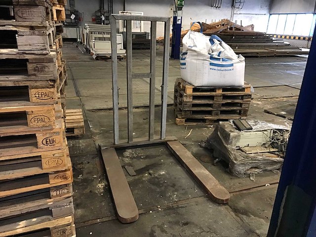 Heftruck vorkenrek - afbeelding 3 van  3