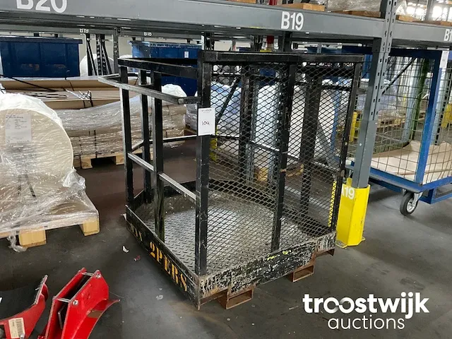 Heftruck werkplatform - afbeelding 1 van  3