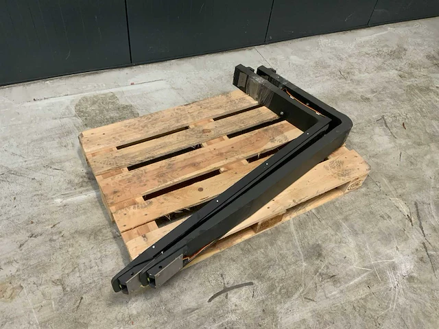 Heftrucklepels met weegfunctie - afbeelding 1 van  4