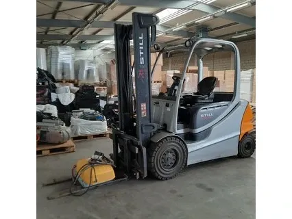 Heftrucks en palletwikkelmachines