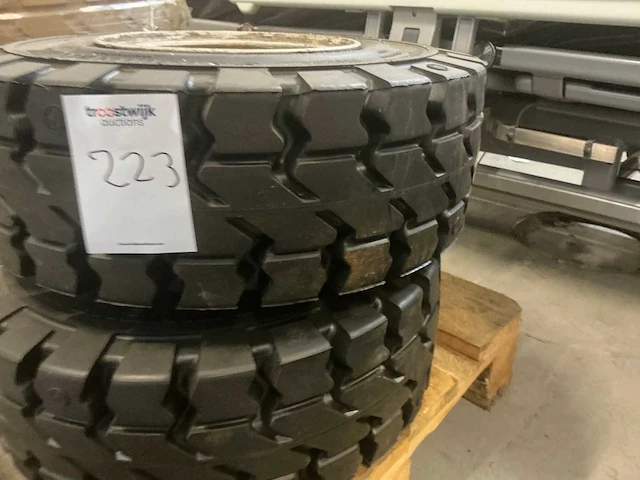 Heftruckwiel (4x) - afbeelding 14 van  14