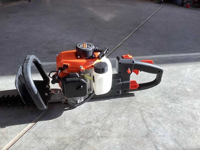 Heggenschaar benzine - afbeelding 2 van  4