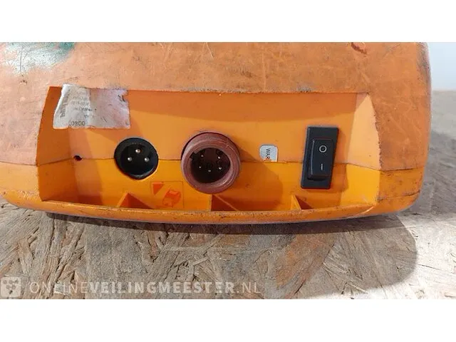 Heggenschaar pellenc, h63, bouwjaar 2014 - afbeelding 6 van  8