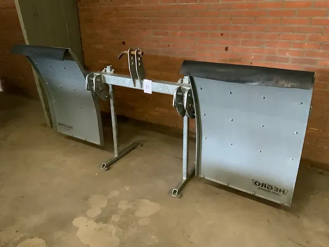 Hegro tractor spatbordframe - afbeelding 1 van  6