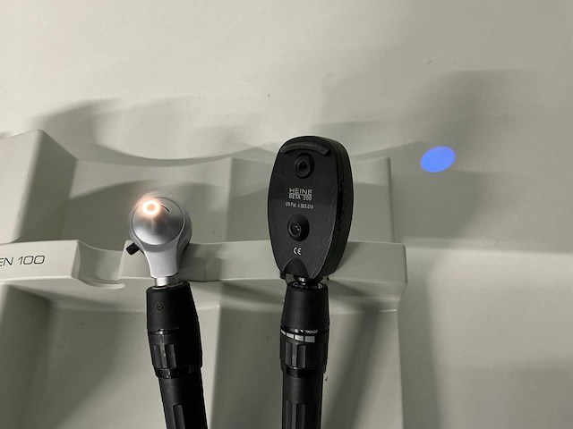 Heine - en100 - otoscoop set - afbeelding 2 van  7