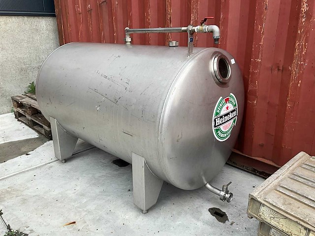 Heineken biertank - 1000 liter - opslagtank - afbeelding 1 van  12