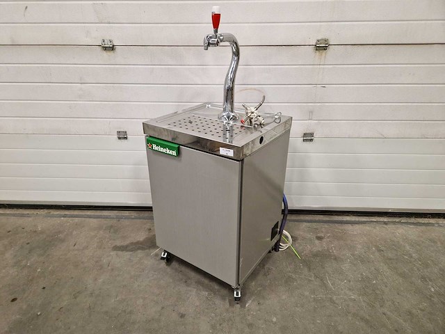 Heineken david - biertap - bar - afbeelding 1 van  3