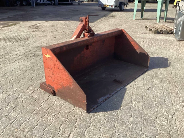 Hekamp grond bak - afbeelding 1 van  8