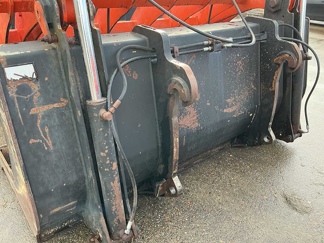 Hekamp kuilbak met bovenklem (grijper) graafbak/silagebak/voerbak - afbeelding 2 van  14