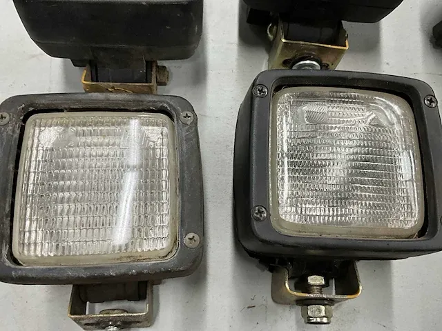 Hella / volvo lamp (31x) - afbeelding 15 van  16