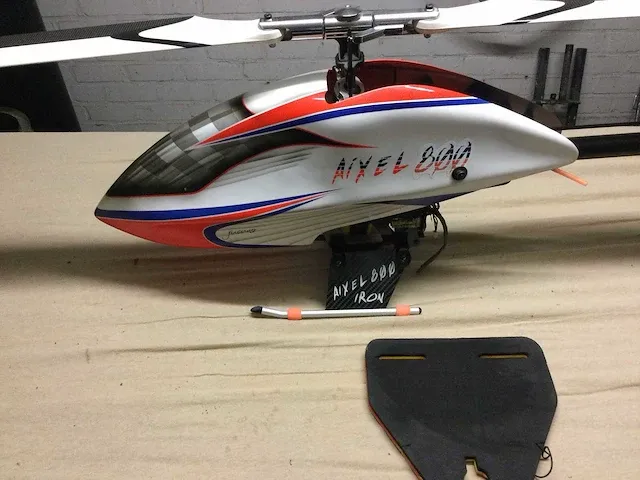 Hellicopter aixel 800 - afbeelding 1 van  19