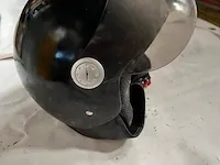 Helm - afbeelding 1 van  2