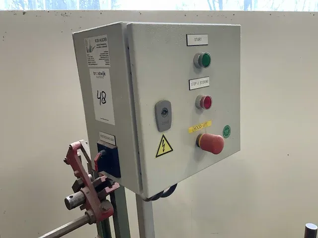 Helma 3000 zaagmachine met slotgatfrees - afbeelding 3 van  6