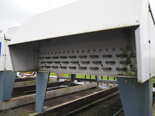 Helpman - afbeelding 5 van  7