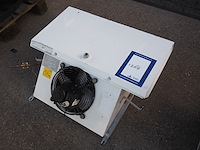 Helpman - afbeelding 2 van  9