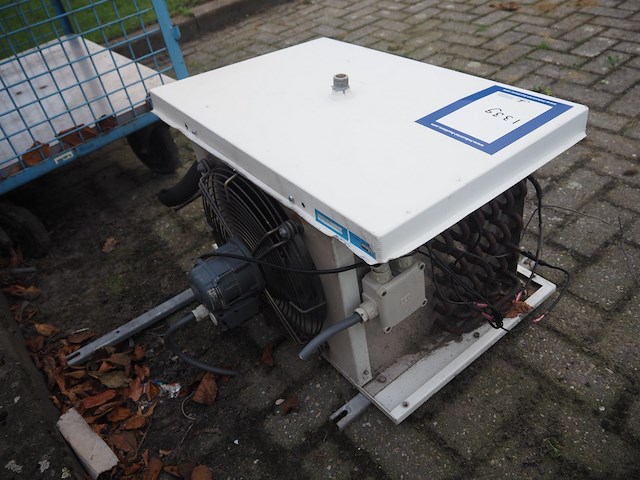 Helpman - afbeelding 3 van  6