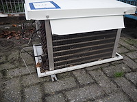 Helpman - afbeelding 4 van  6