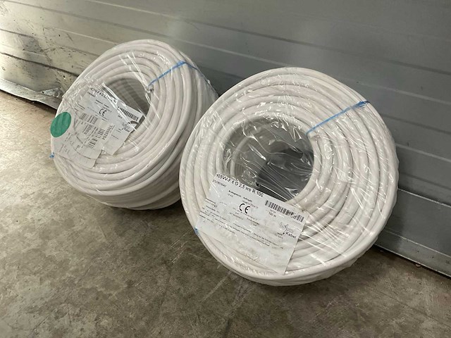 Helukabel vmvl (h05vv-f) kabel 5x2.5mm2 wit per rol 100 meter (2x) - afbeelding 1 van  9