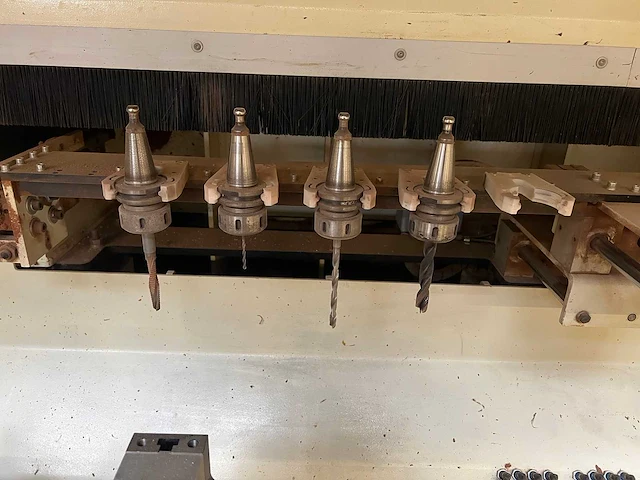 Hemag - 2009 - rotaflex rfw-3000d - cnc-bewerkingscentra - afbeelding 7 van  23
