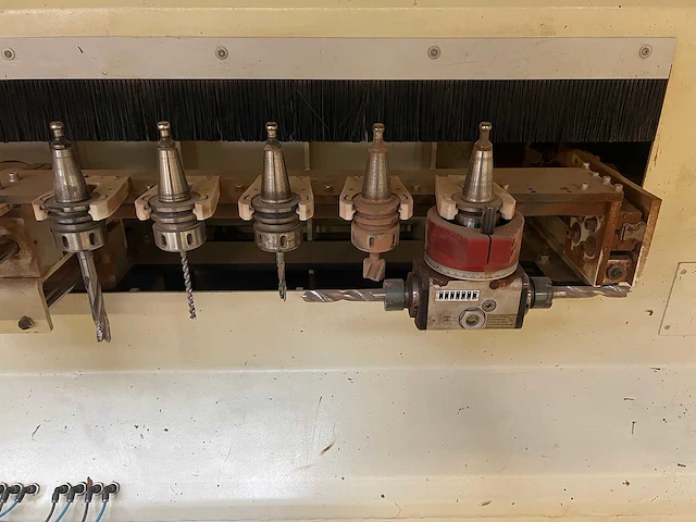 Hemag - 2009 - rotaflex rfw-3000d - cnc-bewerkingscentra - afbeelding 8 van  23