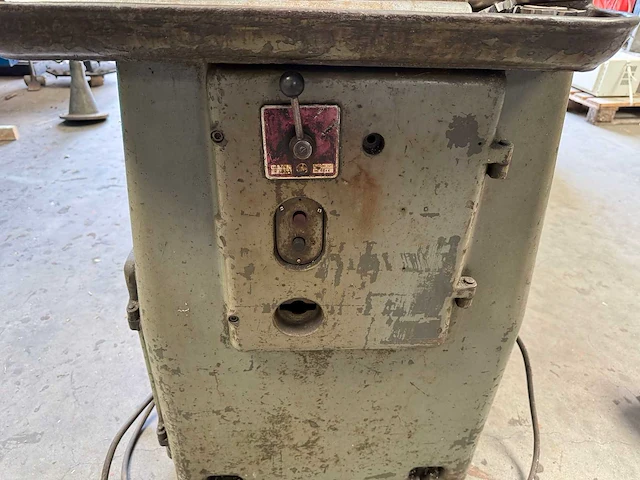 Hembrug - freesmachines - afbeelding 3 van  5