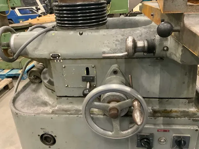 Hembrug ai slijpmachine - afbeelding 3 van  14