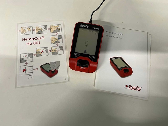 Hemocue - hemocue hb 801 - hemoglobine analyser - afbeelding 3 van  4