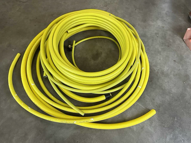 Henco diverse flexibele gasleiding - afbeelding 1 van  4