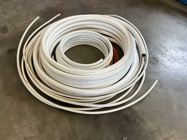 Henco flexibele waterleiding - afbeelding 1 van  4