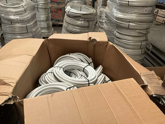 Henco hpl pex/al-pexc 20x2 verwarming/sanitair buizen (780m) - afbeelding 1 van  4