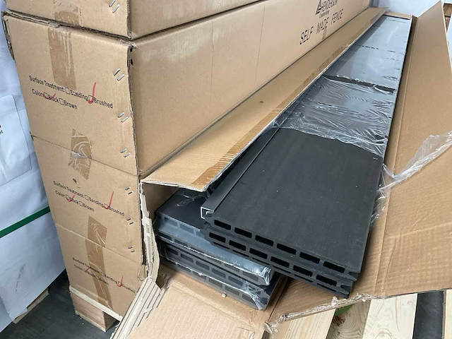 Henderson composiet schuttingplank 1836x210x21 mm (225x) - afbeelding 5 van  6
