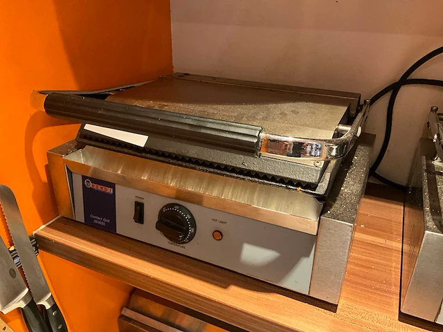 Hendi 263655 contact grill - afbeelding 1 van  5