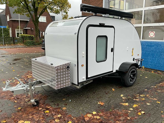 Henen rv290mini teardrop caravan - afbeelding 1 van  59