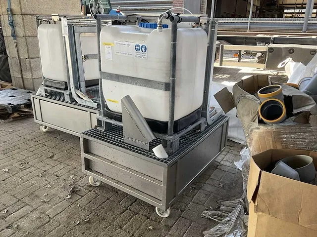Henkel vloeistof opslagtank - afbeelding 2 van  5