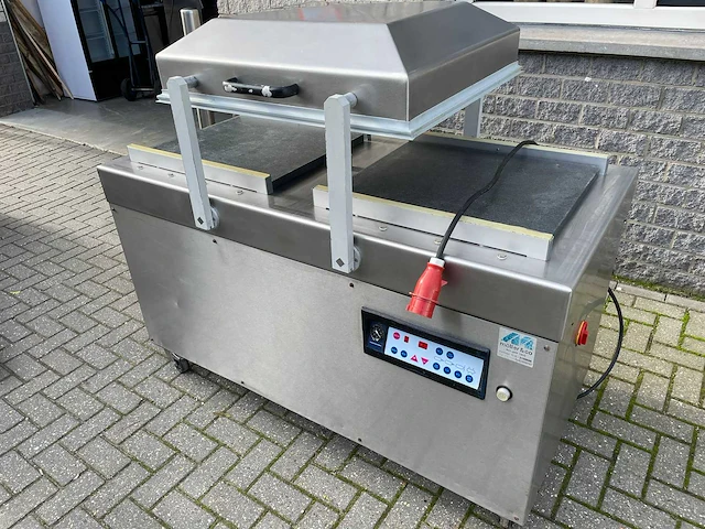 Henkelman dubbelkamer vacuümmachine - afbeelding 1 van  5